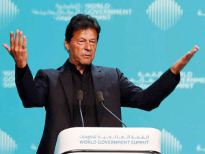 पाकिस्तानी प्रधानमन्त्री इमरान खानले उपहारमा पाएको घडी बेचेपछि हंगामा