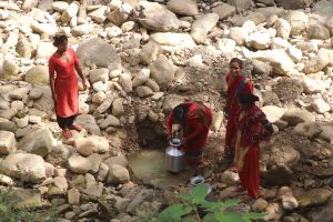 आधारभूत आवश्यकताबाट बन्चित “घोयली गाउँ”