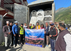 एनआरएनए अध्यक्ष शर्मा नेतृत्वको टोलीद्वारा जाजरकोट र रुकुम पश्चिममा राहत वितरण