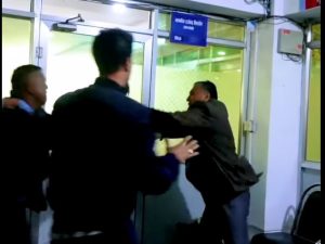 राप्रपाको केन्द्रीय कार्यालयमा कुटाकुट,नेता ठाकुरमोहन श्रेष्ठमाथि आक्रमण